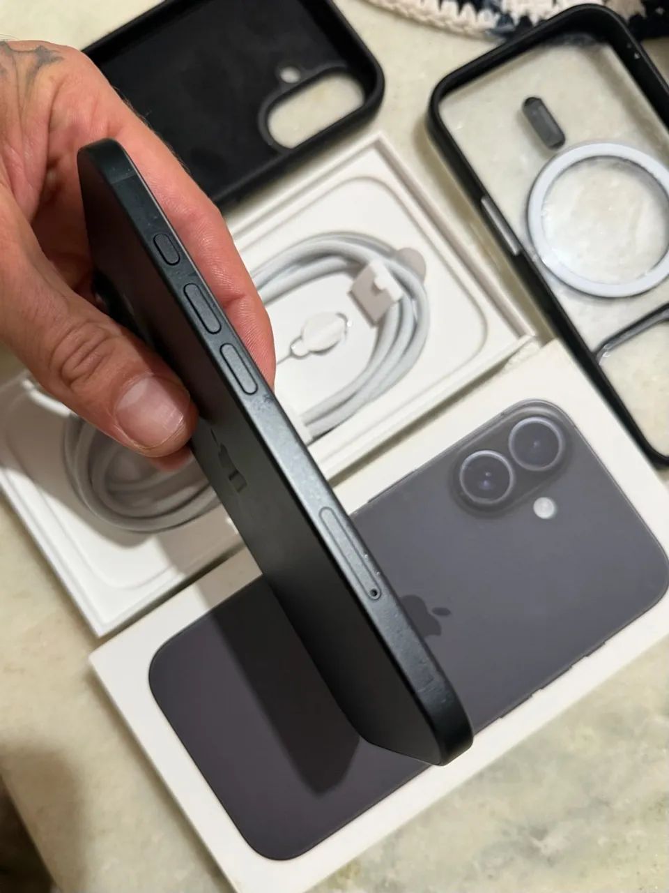 Iphone 16 - Foto 3