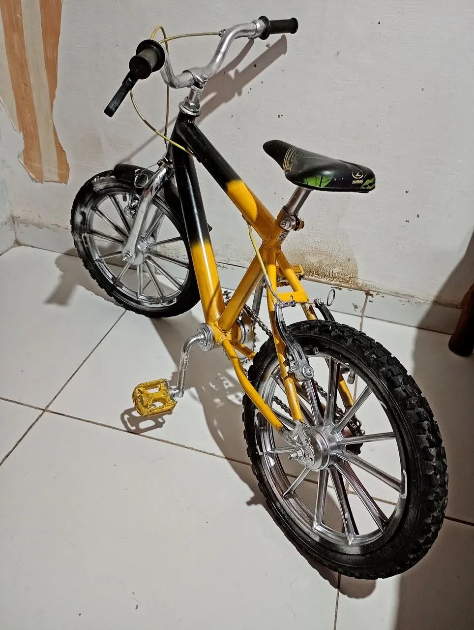 VENDO UMA BICICLETA INFANTIL - Foto 4