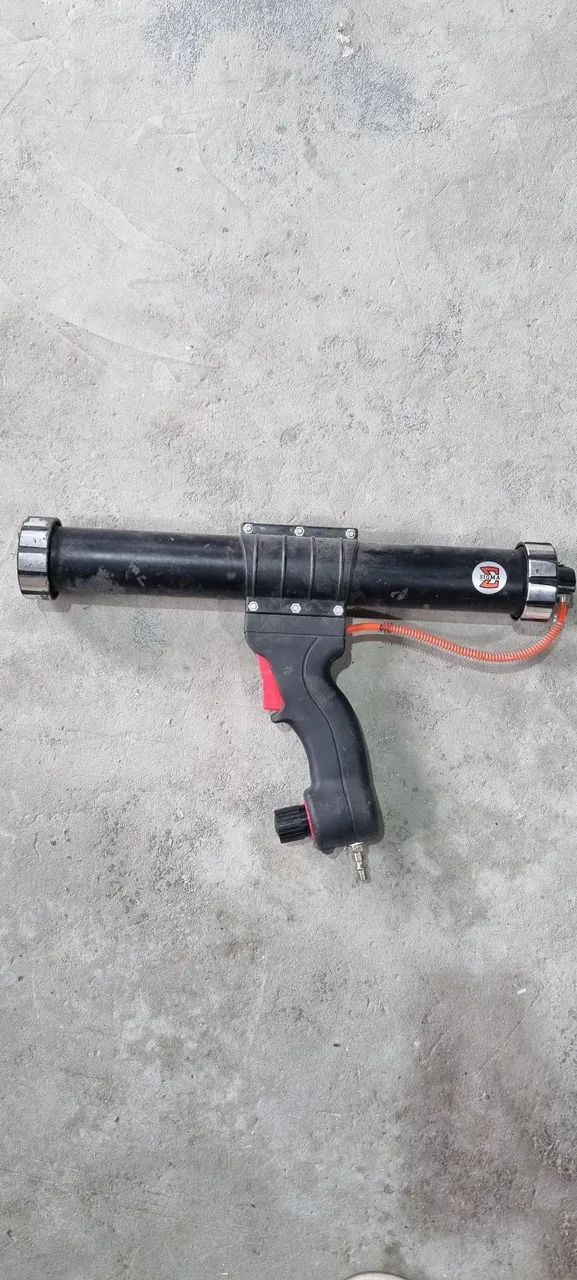 Aplicador de silicone pneumático 