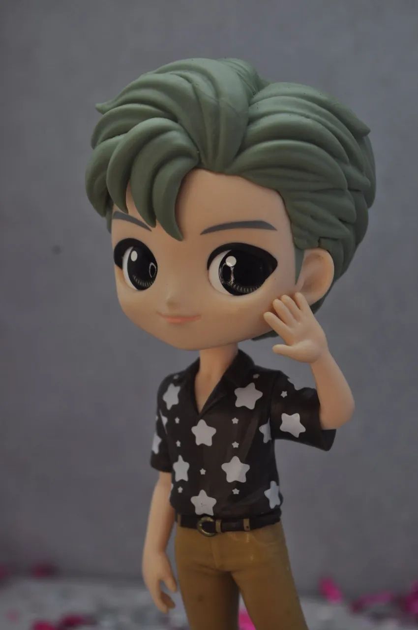 Figure Kim Namjoon BTS Q Posket Banpresto Original com Caixa - Dynamite Ver. - Foto 2