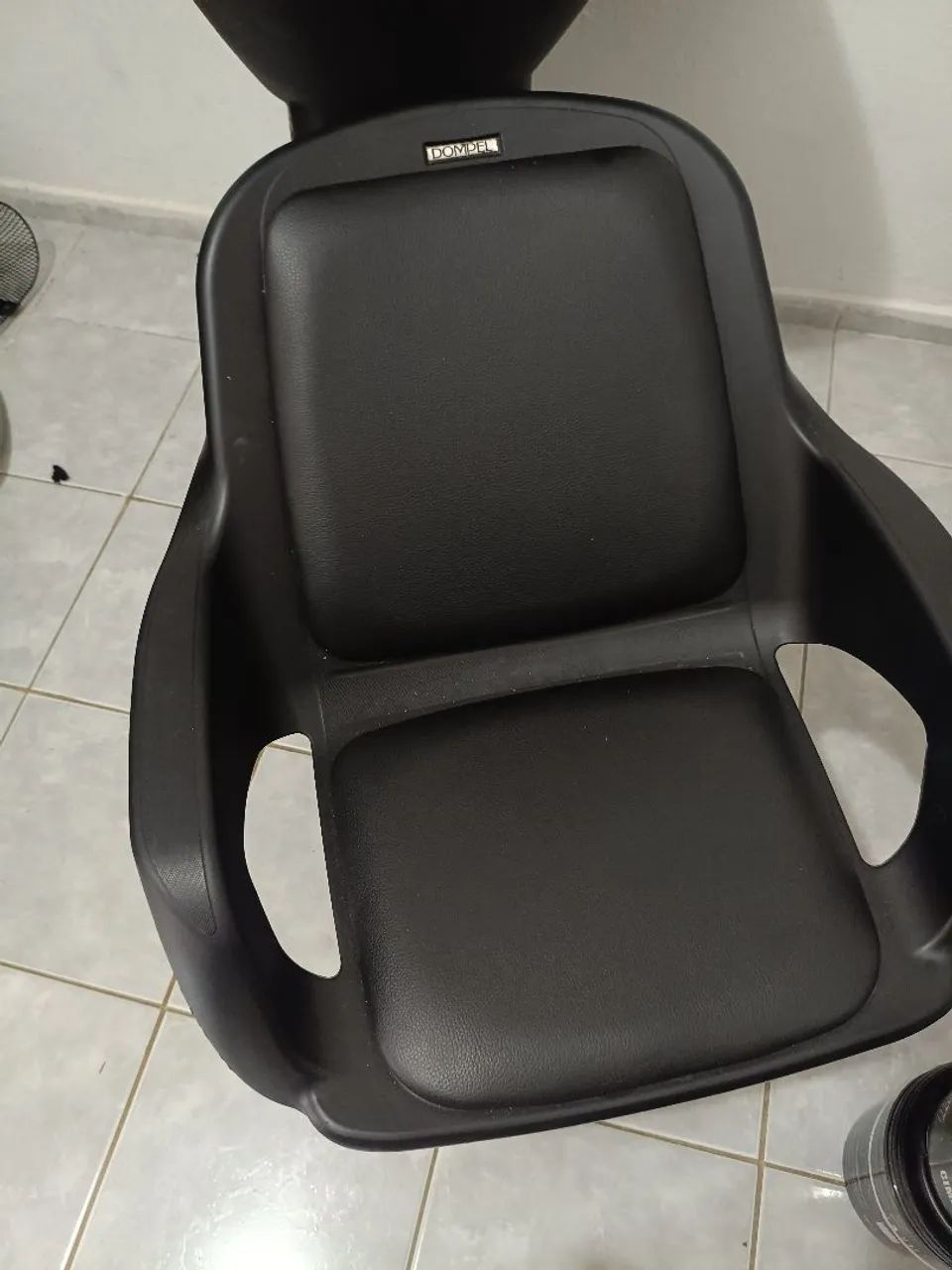 Cadeira hidráulica e lavatório da marca DOMPEL  - Foto 2