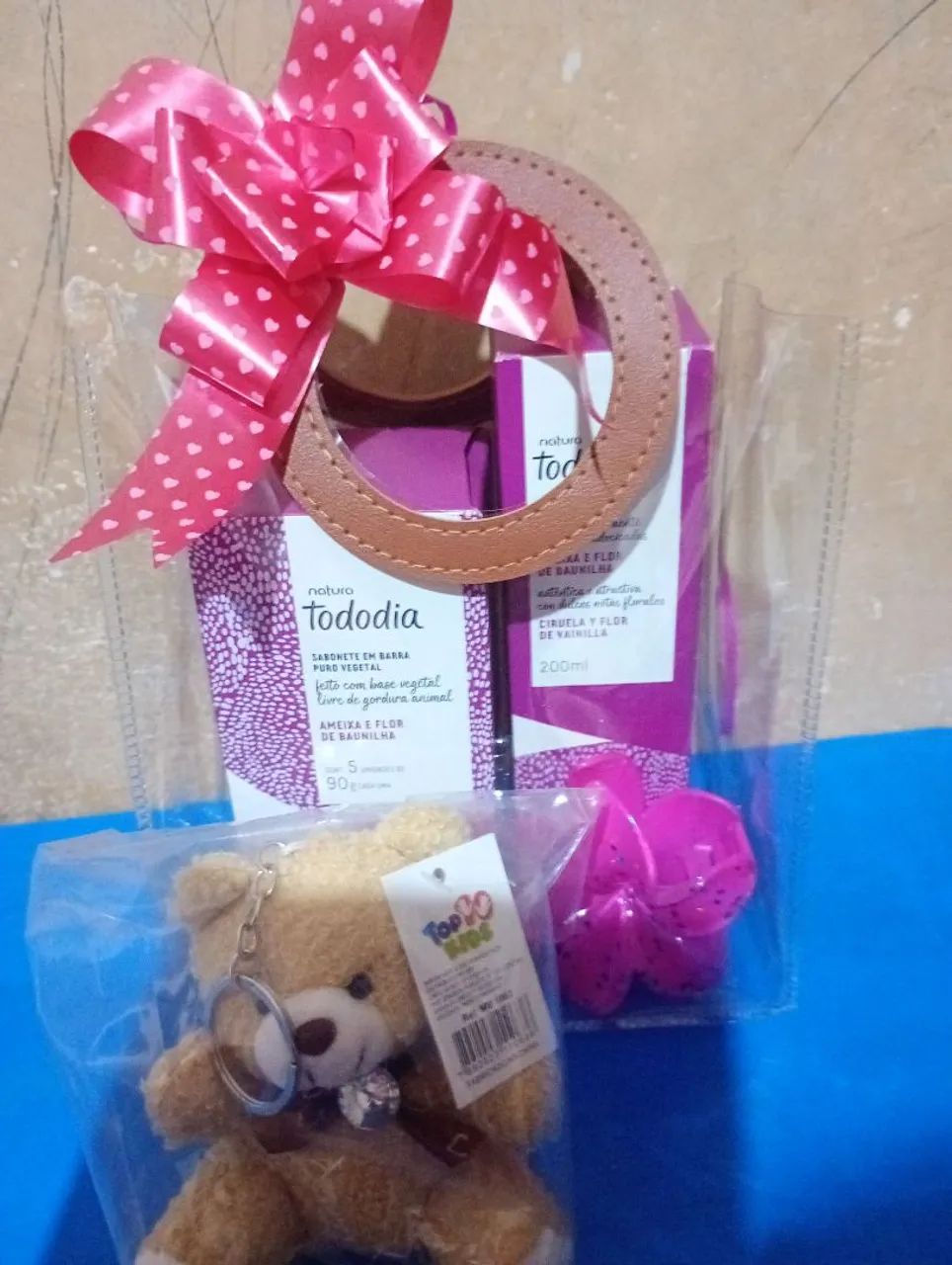 Kit Natura Ameixa e baunilha+ caixa de sabonete  - Foto 2