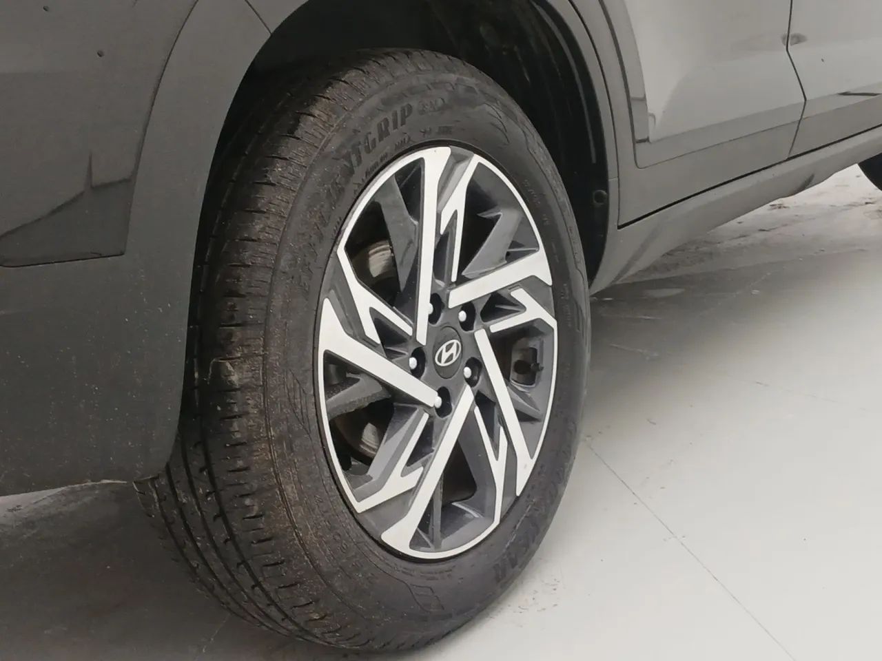 Hyundai Creta Limited 1.0 TB 12V Flex Aut., foto 14 de 18