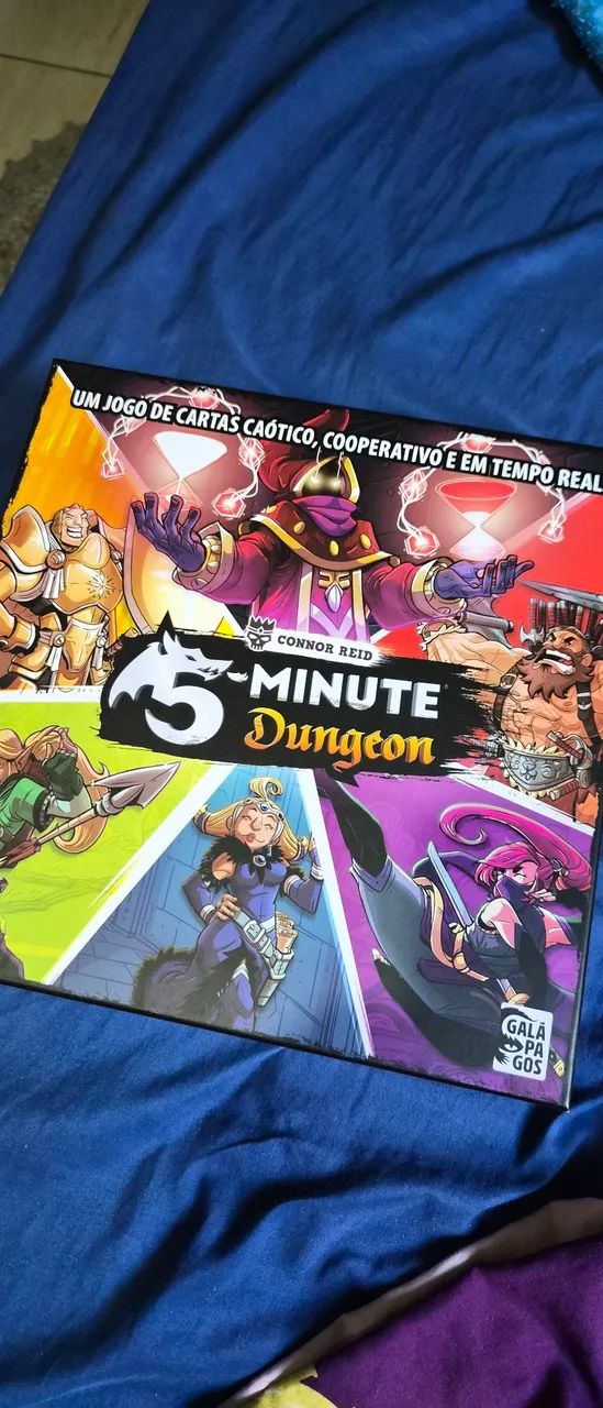 Jogo de tabuleiro 5 minute to dungeon