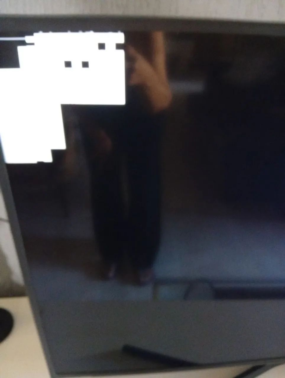 Vendo tv com defeito . - Foto 3