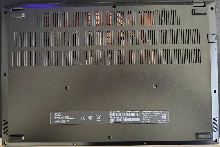 Acer Nitro V15 - Modelo ANV15-51-73E9 - Foto 3
