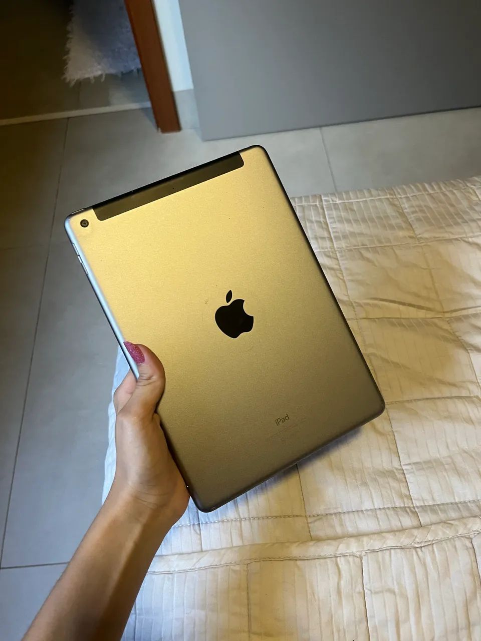 IPAD quinta geração PERFEITO ESTADO