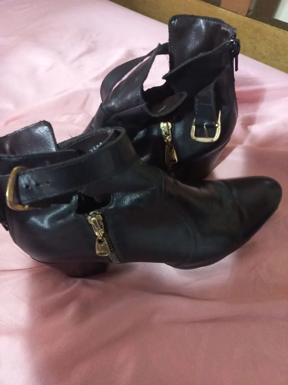 bota Dazanni de  couro  - Foto 3