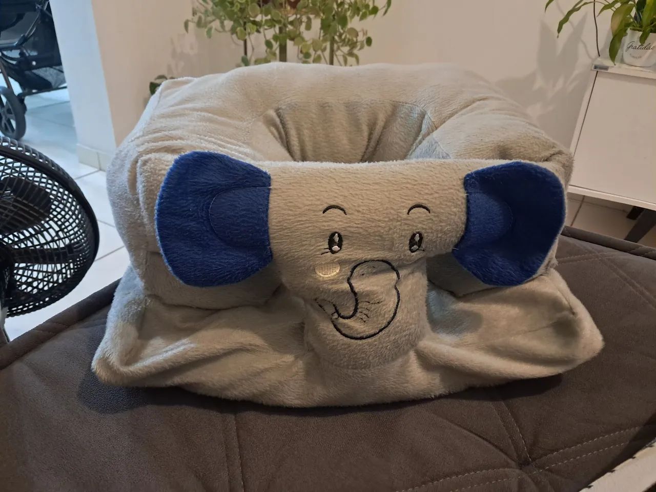 Vendo/ Troco Sofá Bebê 