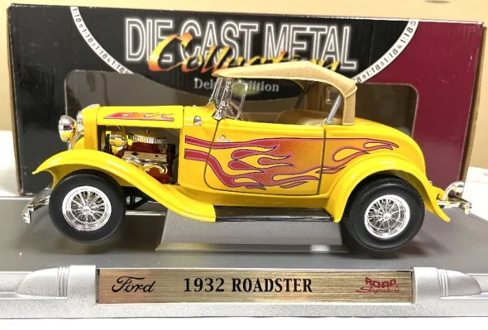 Ford Roadster Street Rod - Deluxe Edition Road Signature - Hobbies