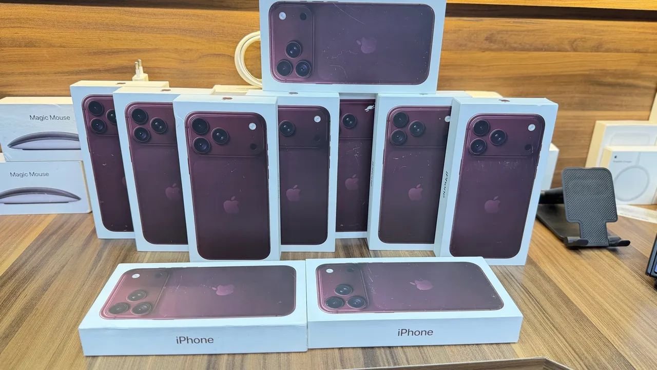 18 pro max 256gb Bordô 