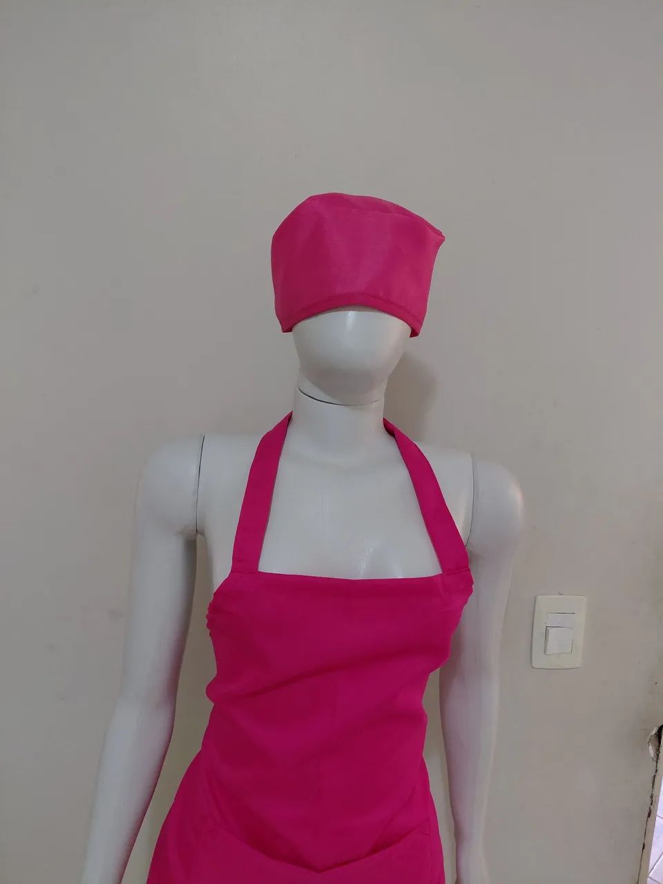 Conjunto de avental e touca. - Foto 5
