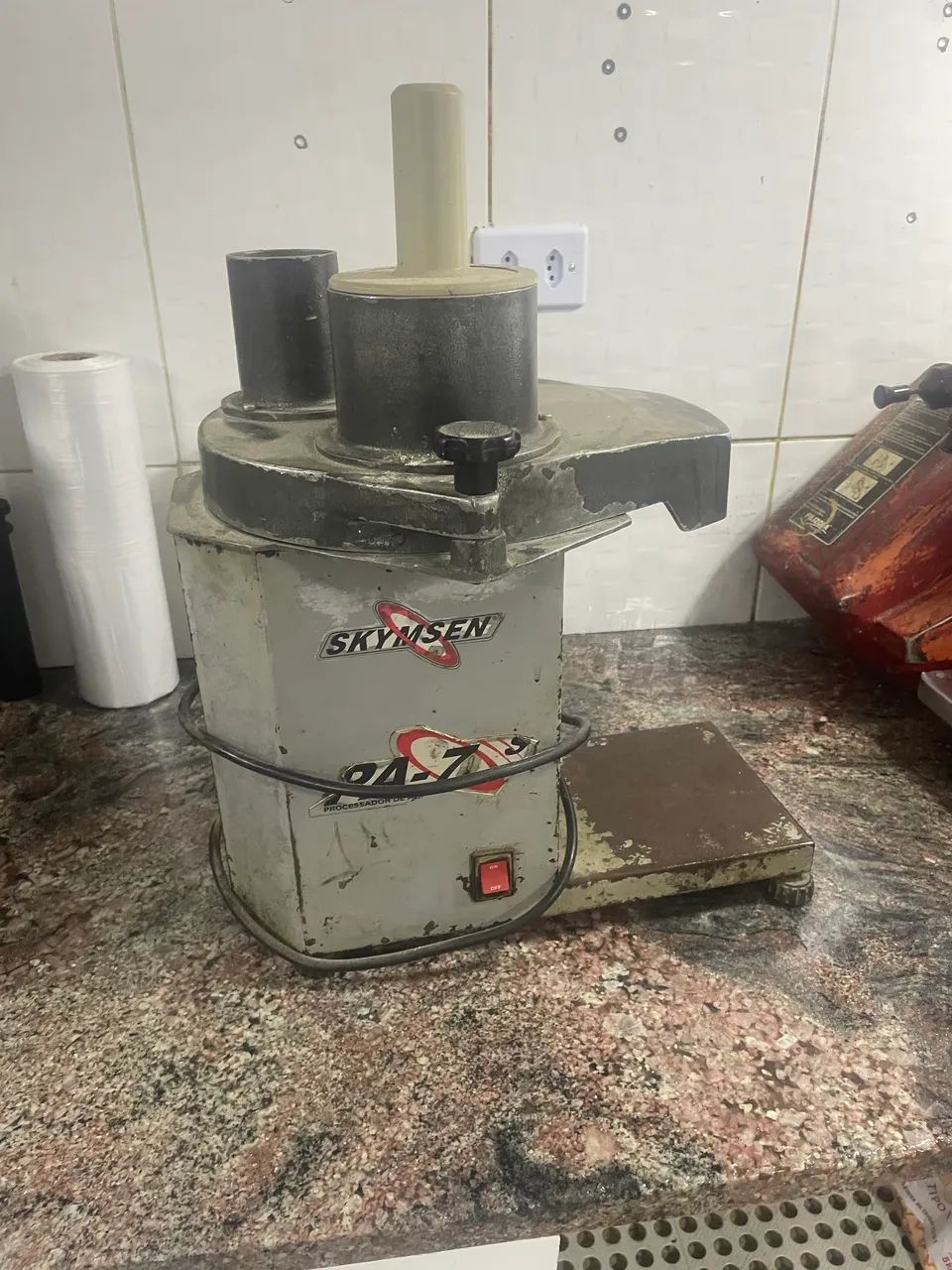 Processador de alimentos skymsen funcionando perfeitamente - Foto 3