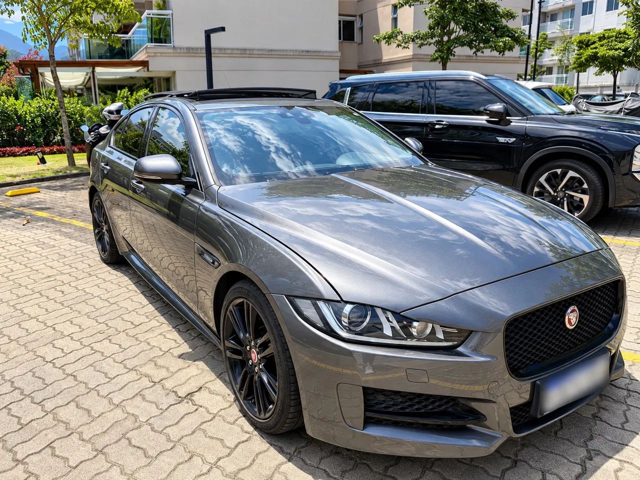 JAGUAR Xe XE 2.0 TURBOCHARGED R-SPORT AUT. 2019