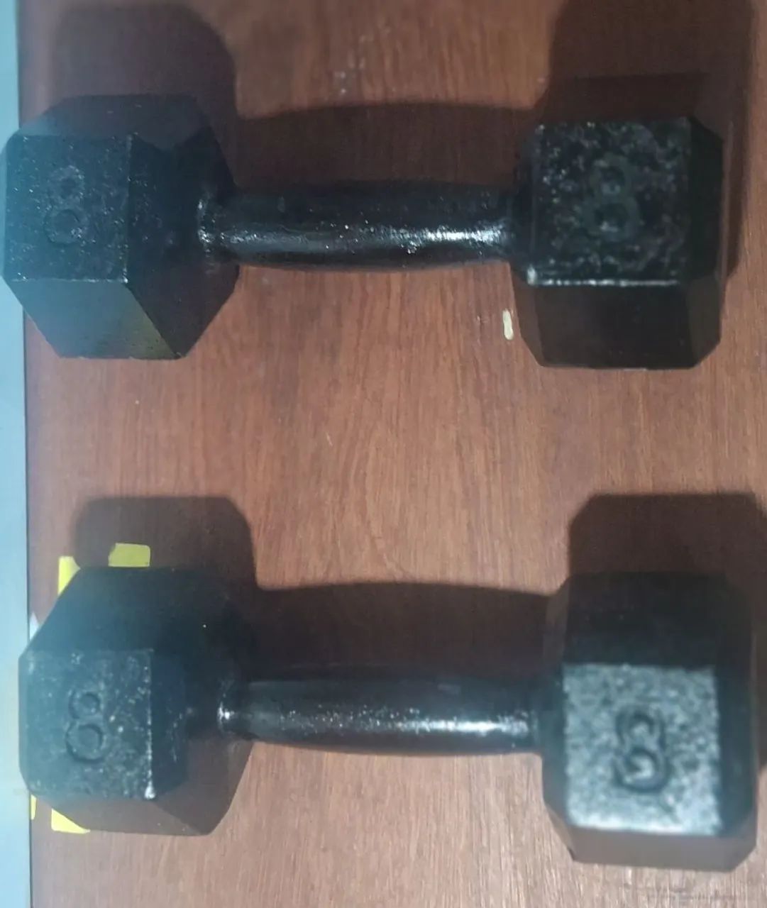 Vende_se  1 par de Halteres de 8kg - Foto 4