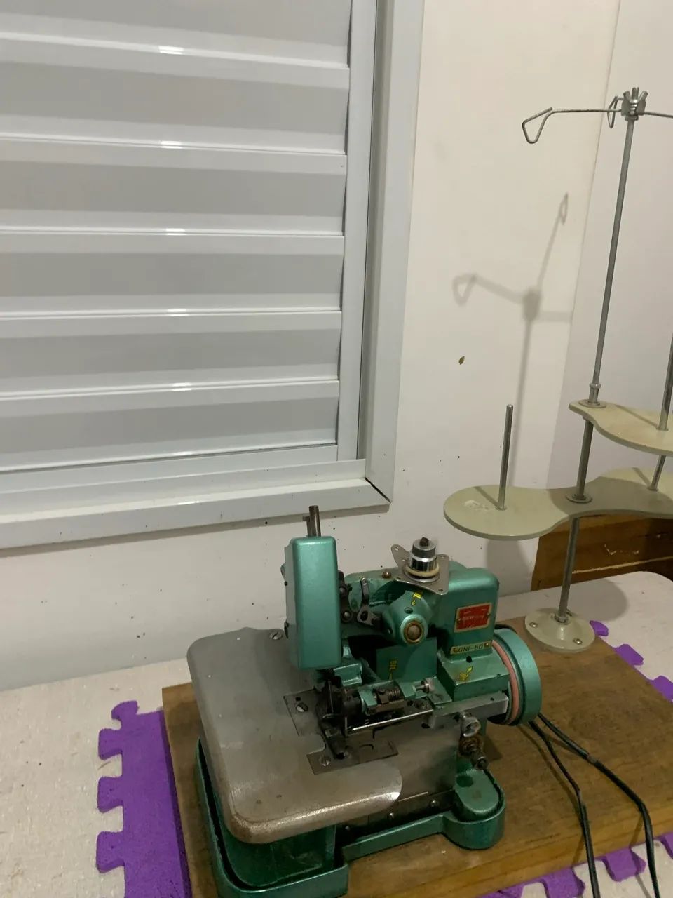 Máquina de costura overlok  - Foto 5