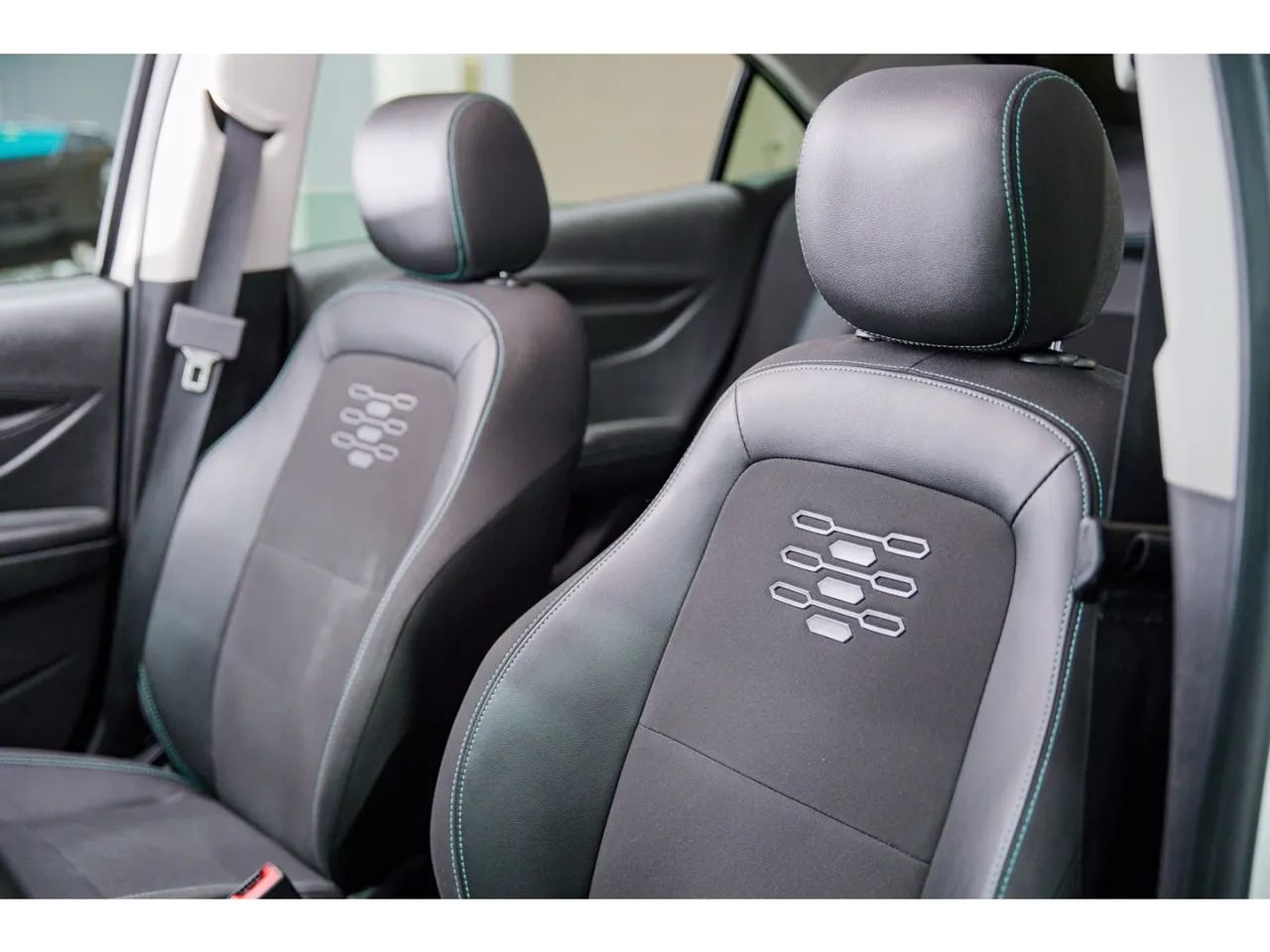 Chevrolet JOY Plus Black Ed.1.0 8V 4p Flex Mec., foto 12 de 20