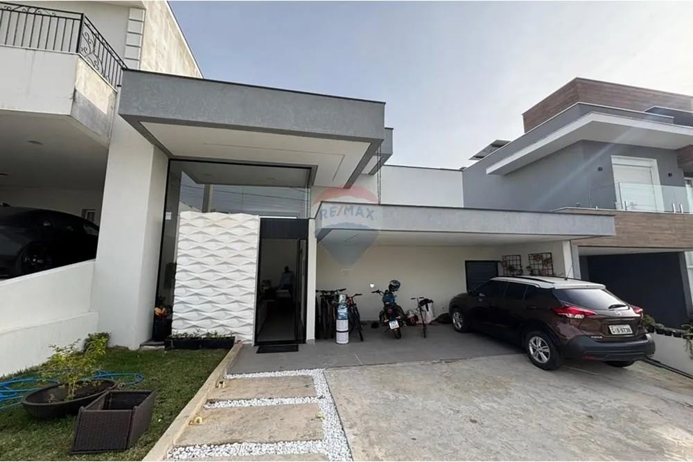 CASA TERREA EM CONDOMINIO