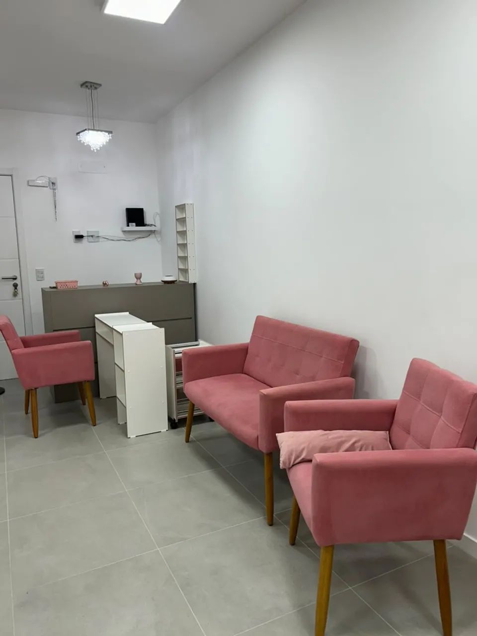 SUBLOCAÇÃO DE ESPAÇO EM STUDIO DA BELEZA - Foto 3