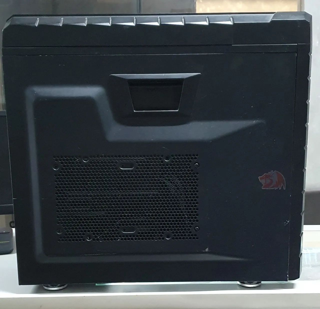 Gabinete Gigante Cooler Master - Foto 2