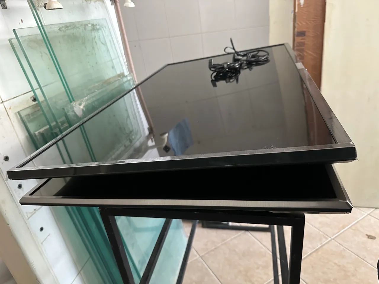 2 Tv LG para retirada de peças