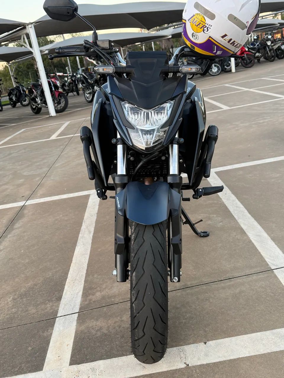 CB 300  - 2025 - Foto 2