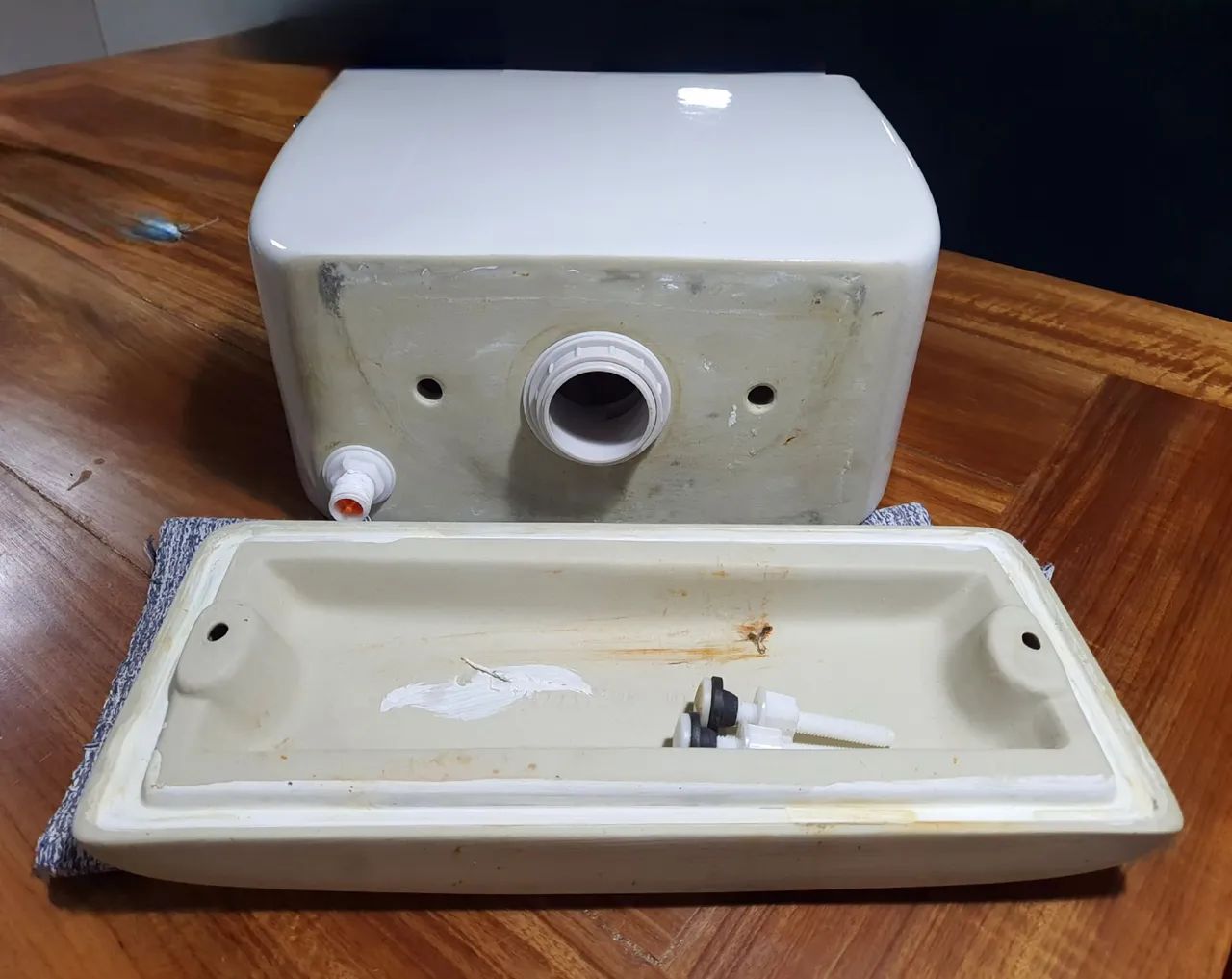 Caixa Acoplada Celite com Kit Descarga para Vaso Sanitário