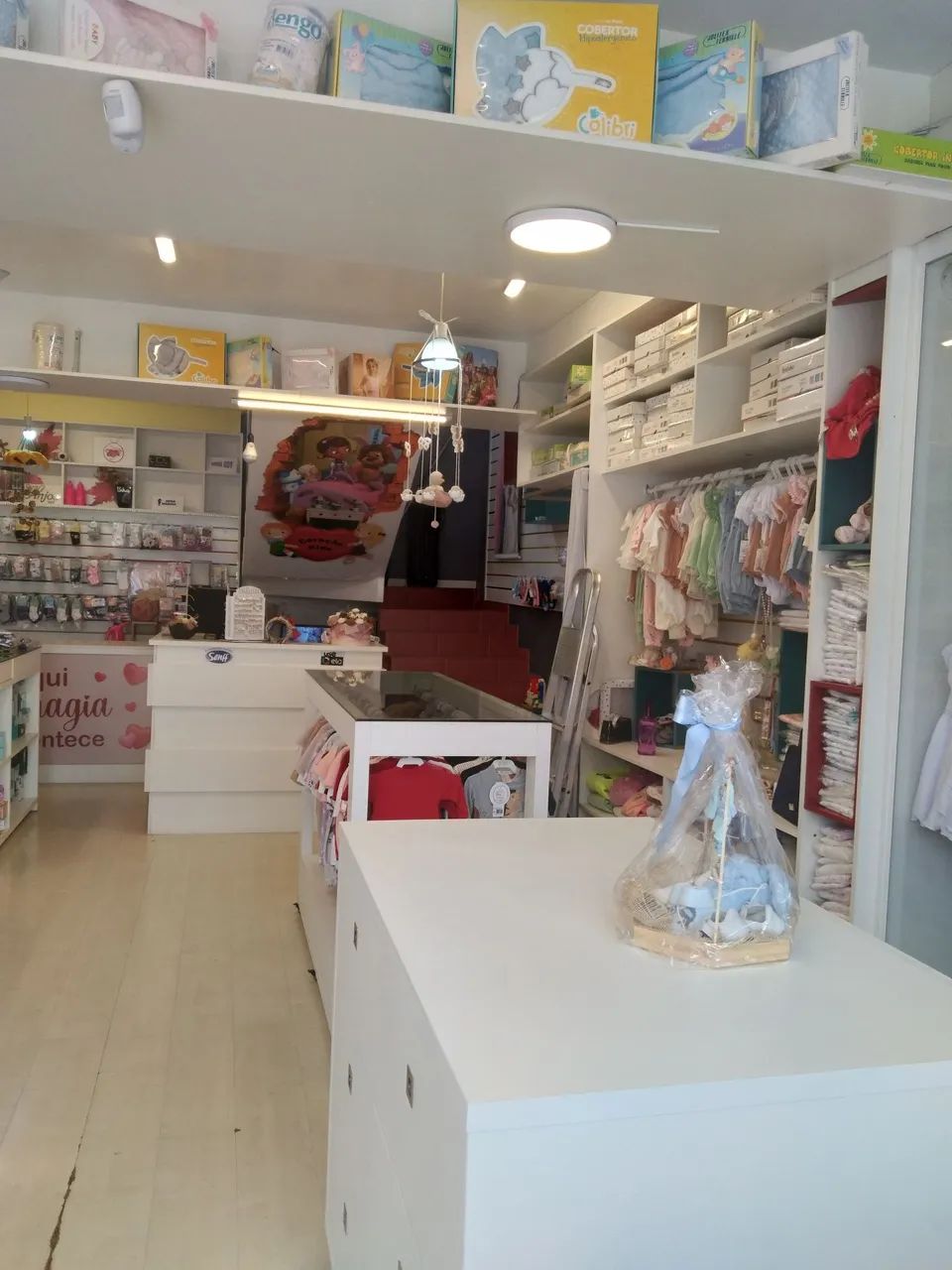 vende-se loja de roupas infantil! - Foto 3