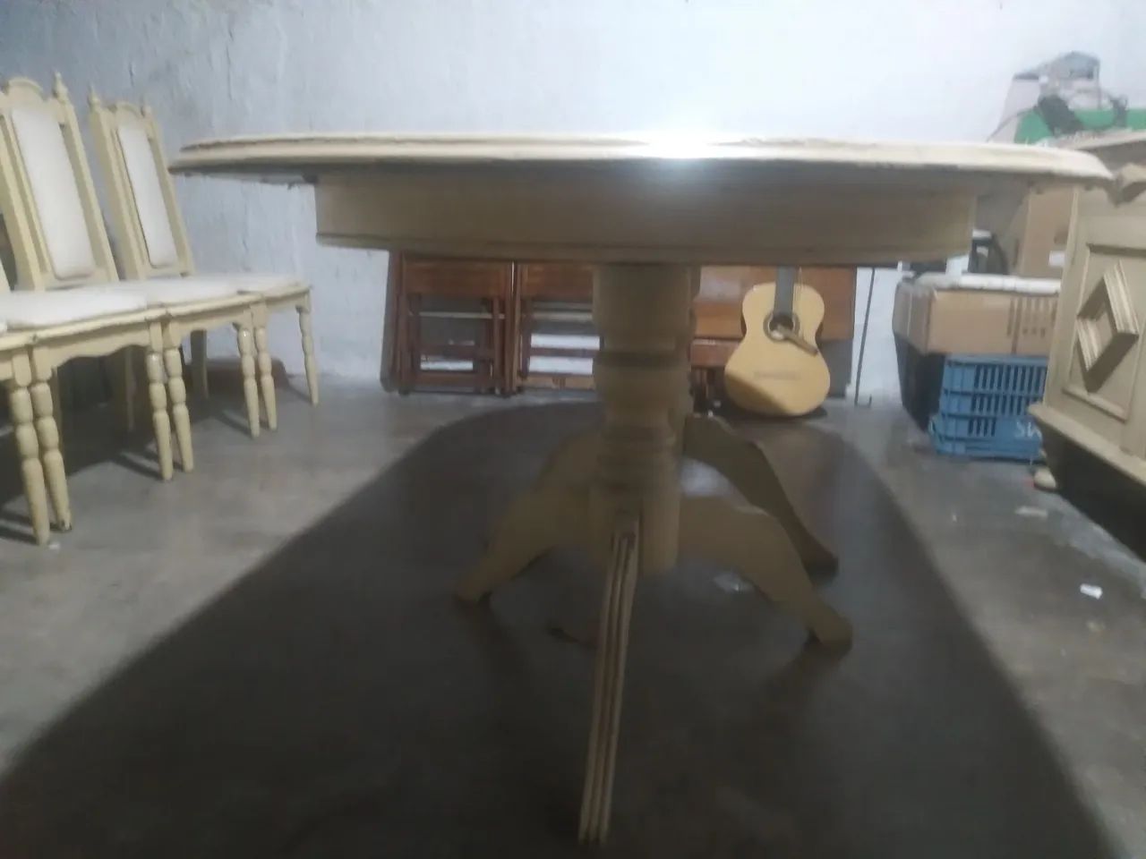 Mesa colonial  com cadeiras - Foto 4