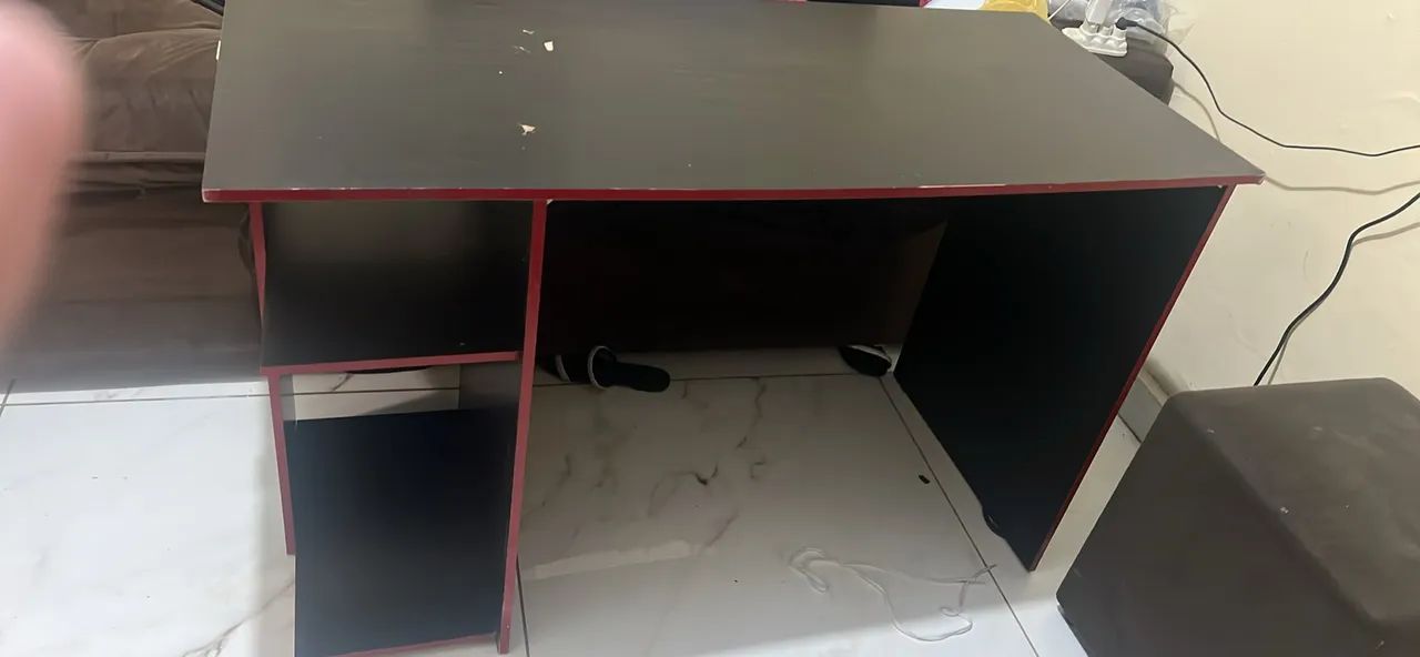 Vendo mesa gamer ou troco 