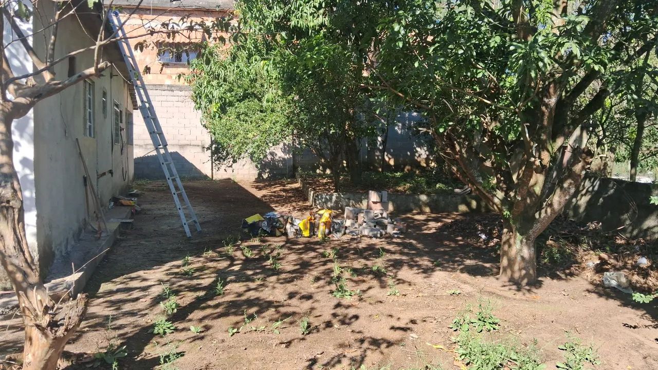 Alugo casa em queimados  - Foto 4
