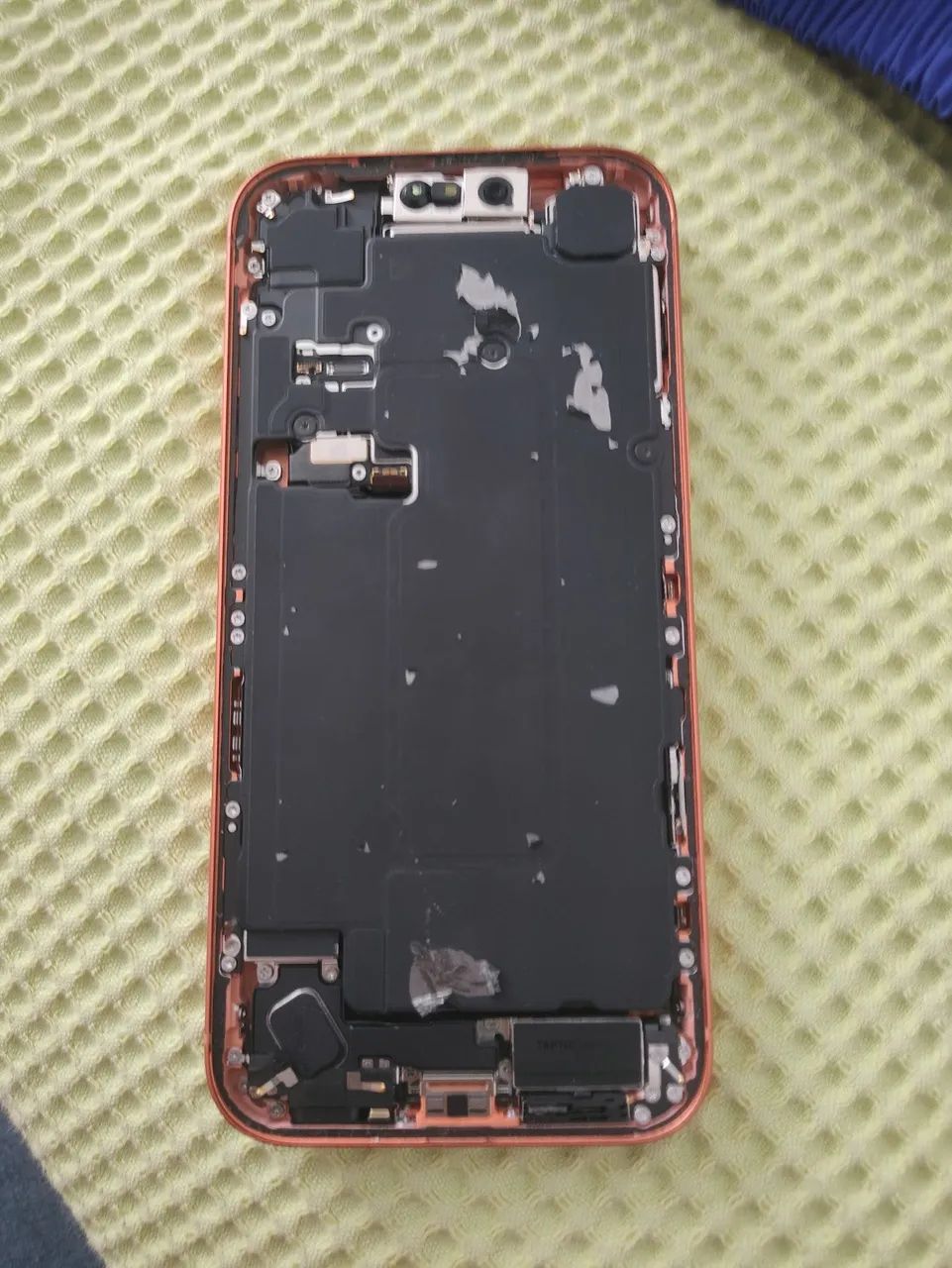 Carcaça iPhone 17 pro Max Laranja