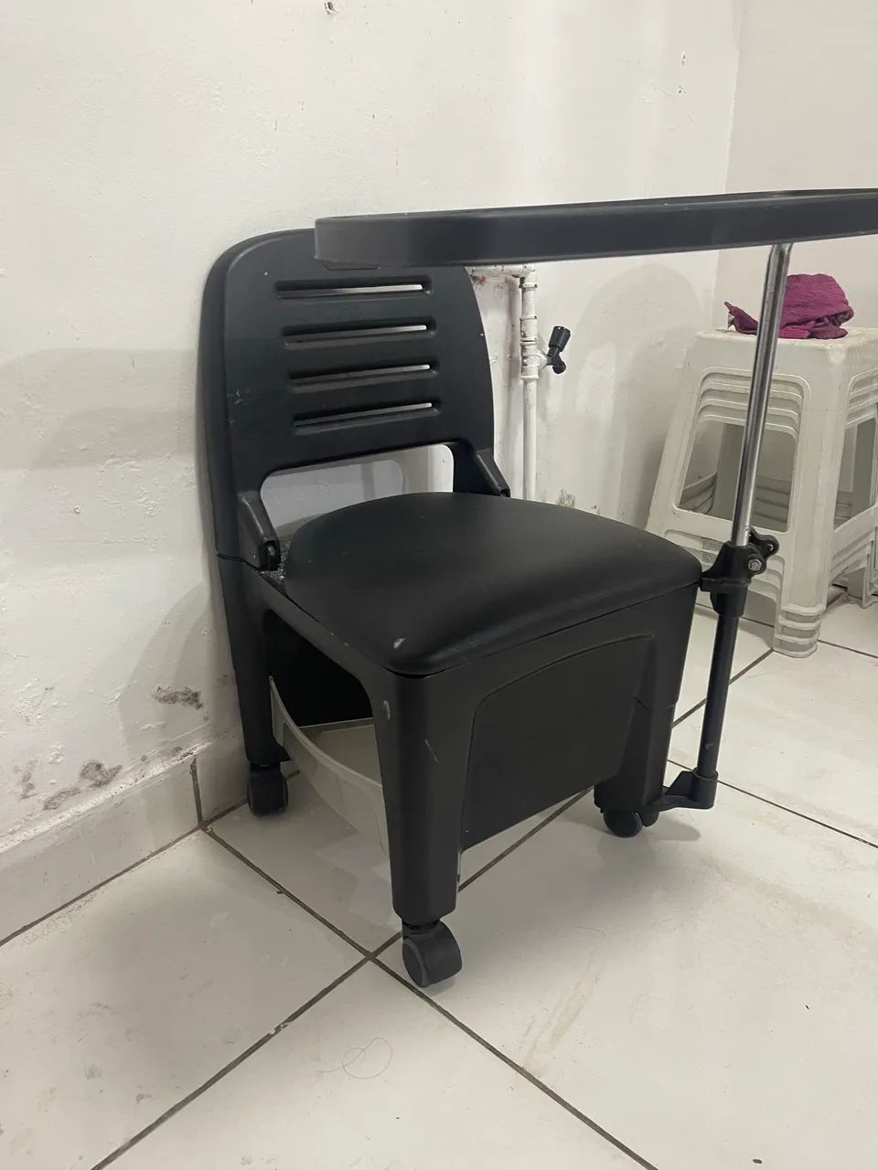 Cadeira de manicure  - Foto 4