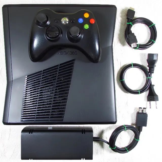 Xbox 360 Slim (63 Jogos)