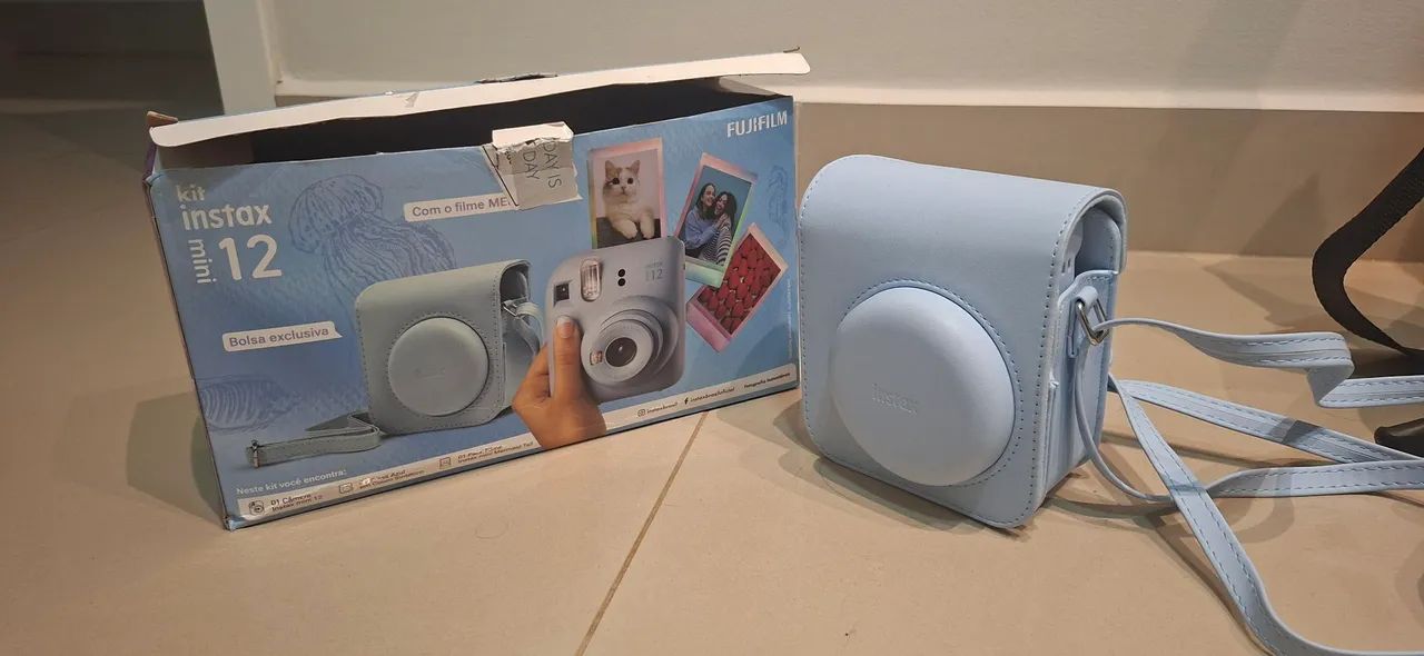 Câmera Instax Mini 12 Azul