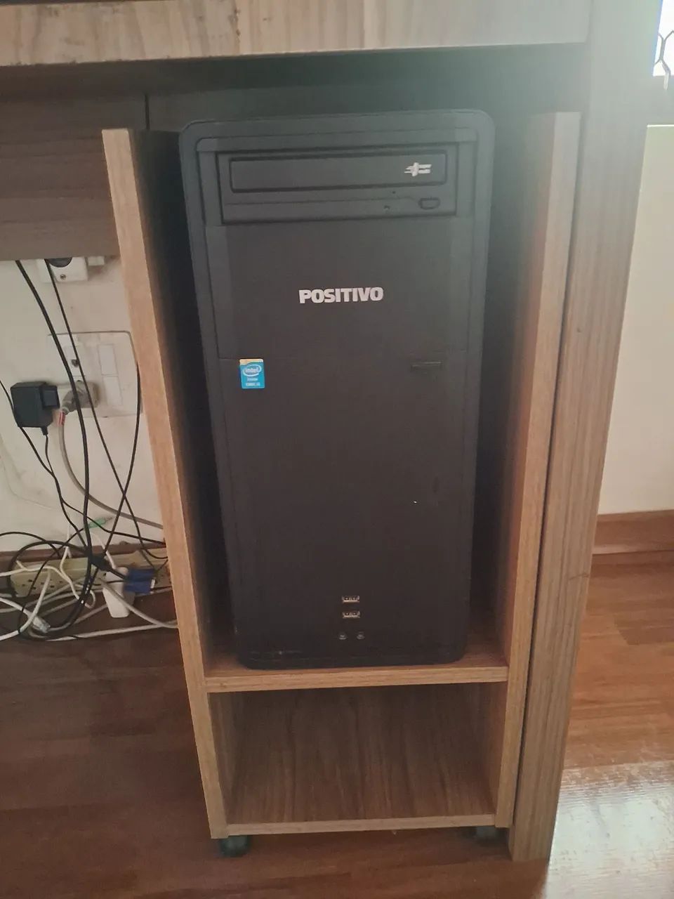Computador completo com mesa  - Foto 4