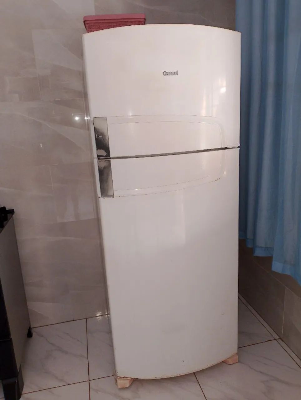 Vendo geladeira 