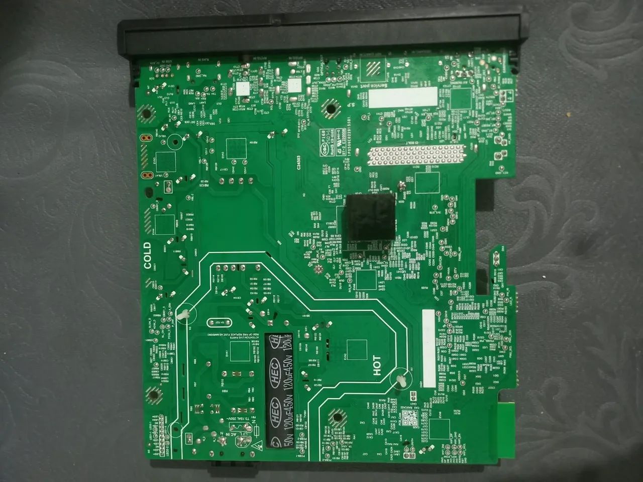 Vende-se placa e LED da tv TCL 43S5k - Foto 2