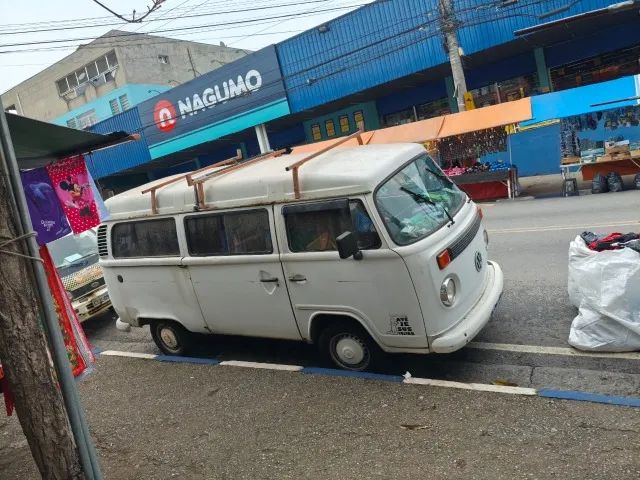 Volkswagen Kombi Standard/ Luxo/ Serie Prata 2005