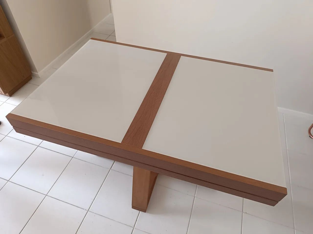 Mesa de 4 ou 6 lugares retrátil perfeito estado  - Foto 4