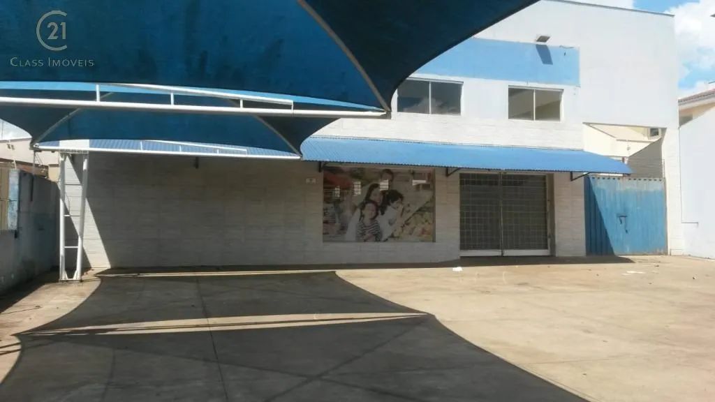 Barracão à venda e para alugar em Jataizinho, Centro, com 650 m² - Foto 2