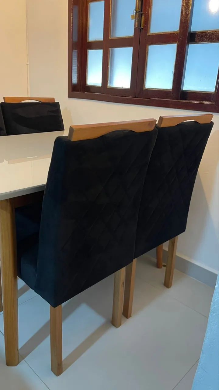 Jogo de mesa de jantar - madeira com tampo de vidro - Foto 2