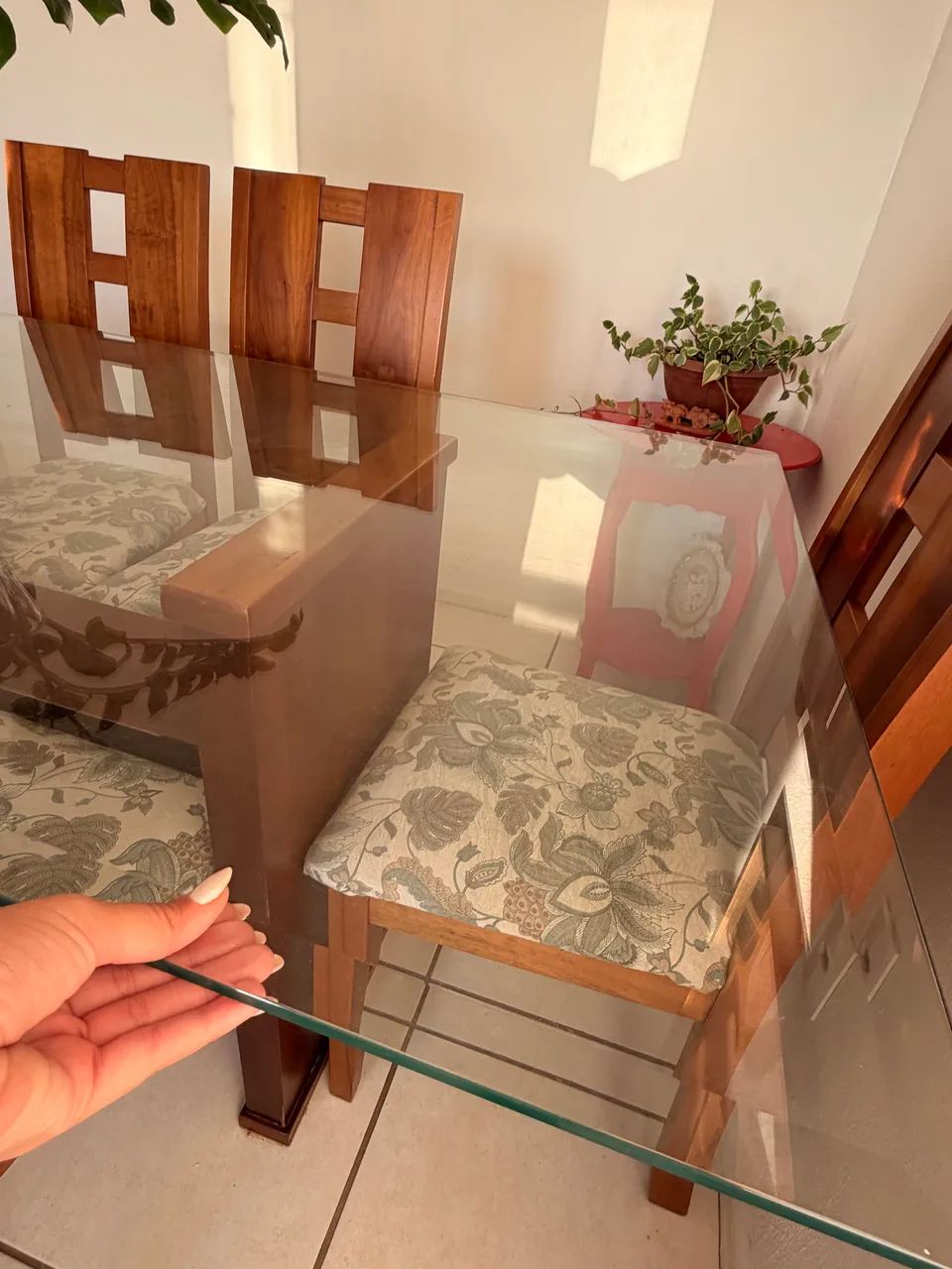Mesa com cadeiras 