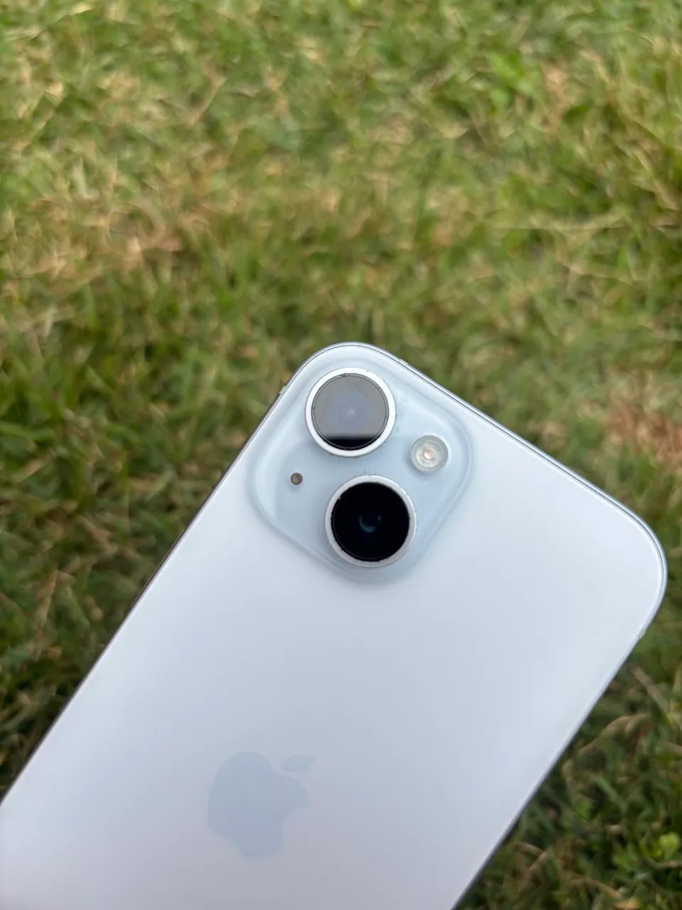 Vendo iPhone 15 impecável com 256gb - Foto 3