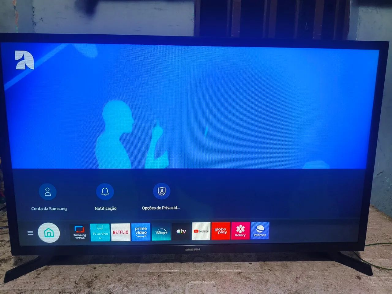 Tv 32 polegadas TIZEN perfeita controle e pes - Foto 2