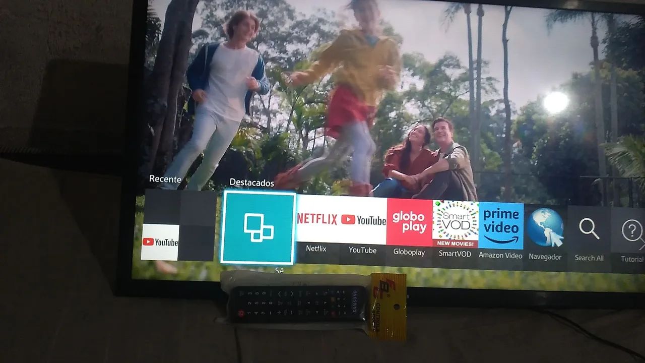 TV Samsung 32 polegadas srmart com controle.  - Foto 5