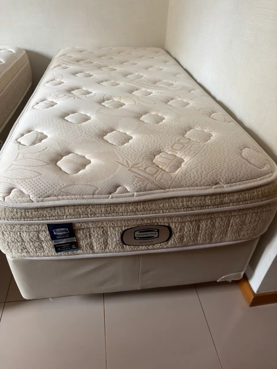 Cama Box Solteiro Simmons Beautyrest Memphis Plush Completa (Impecável) - Foto 3