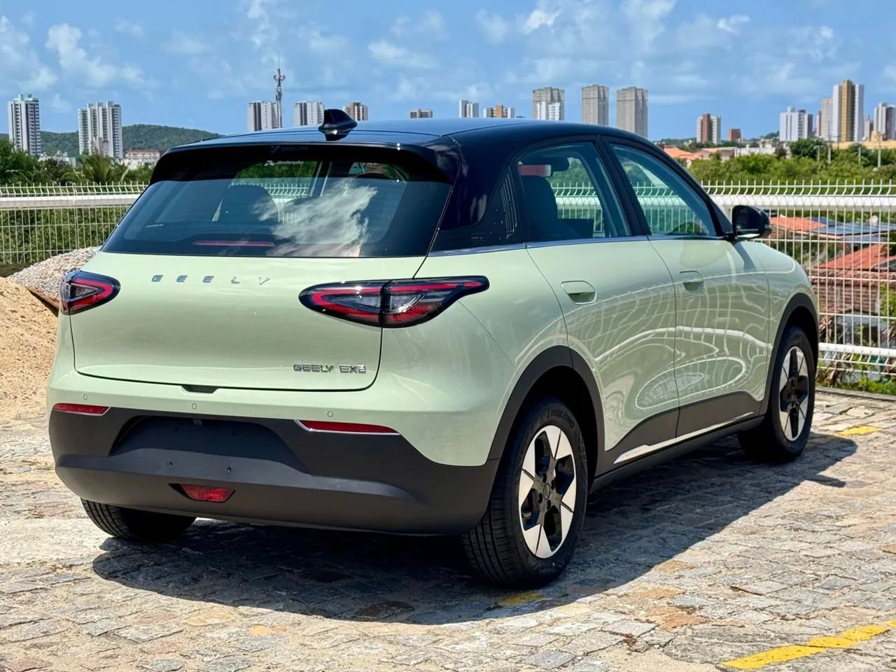 Geely EX2 Max 2026 - Foto 4