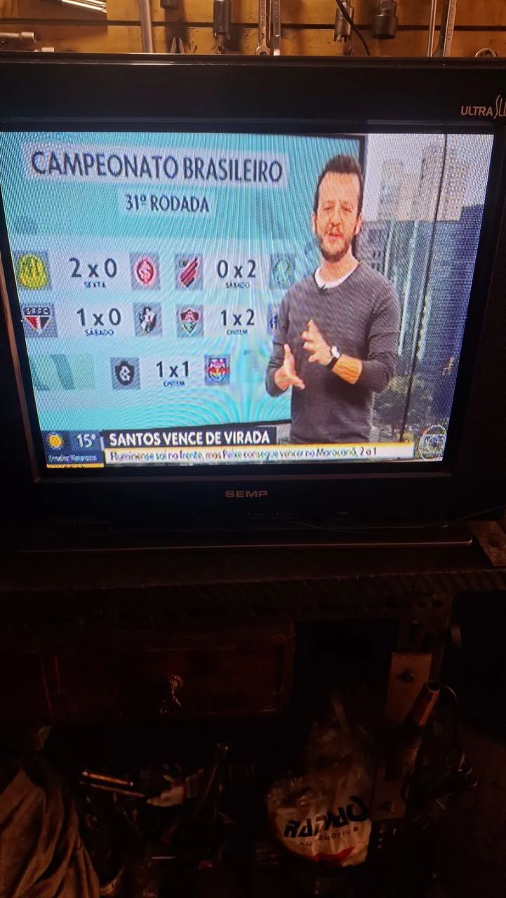Tv antiga 20 polegadas semp  - Foto 2