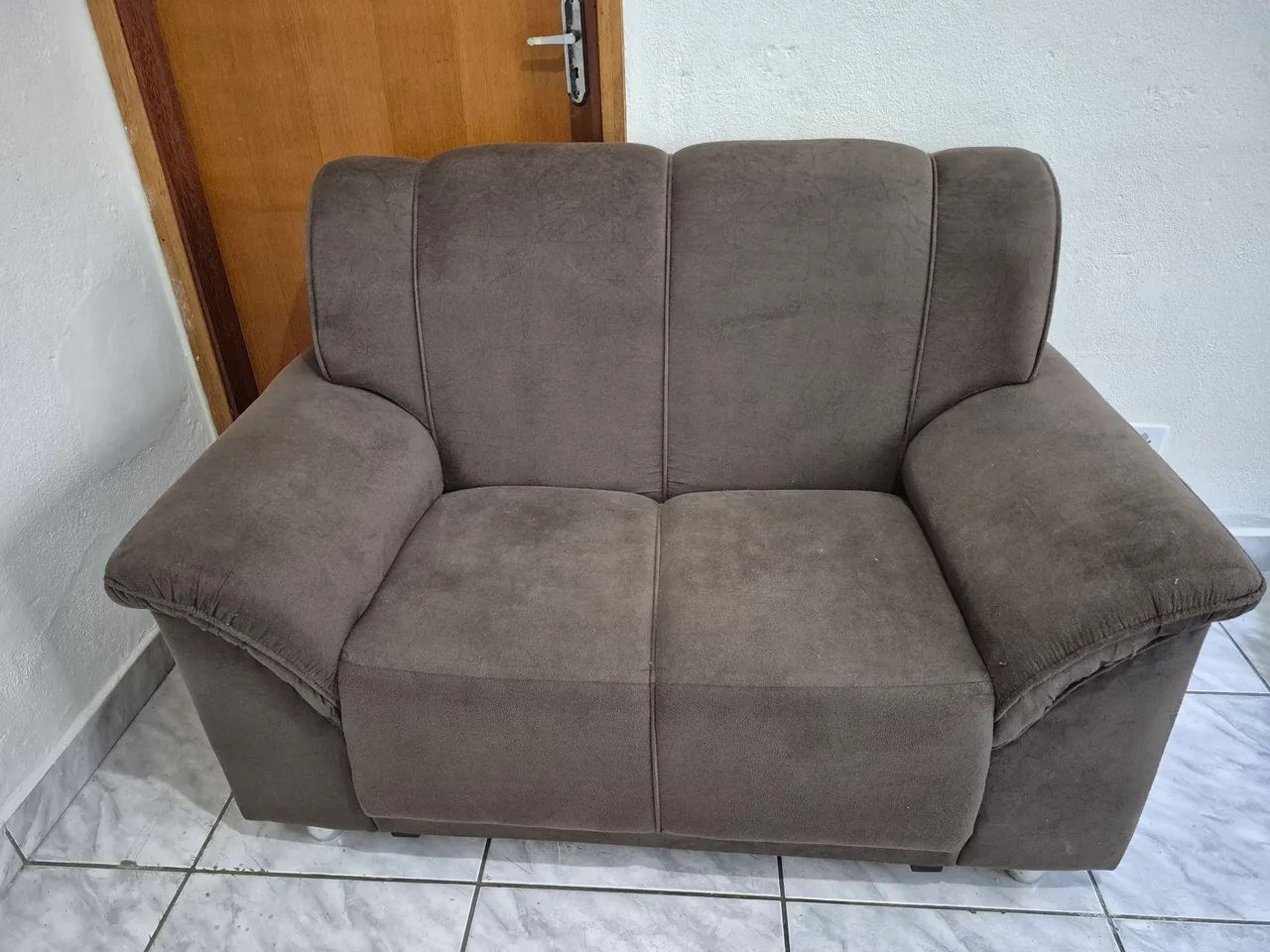 Sofás de 3 e 2 lugares  - Foto 2